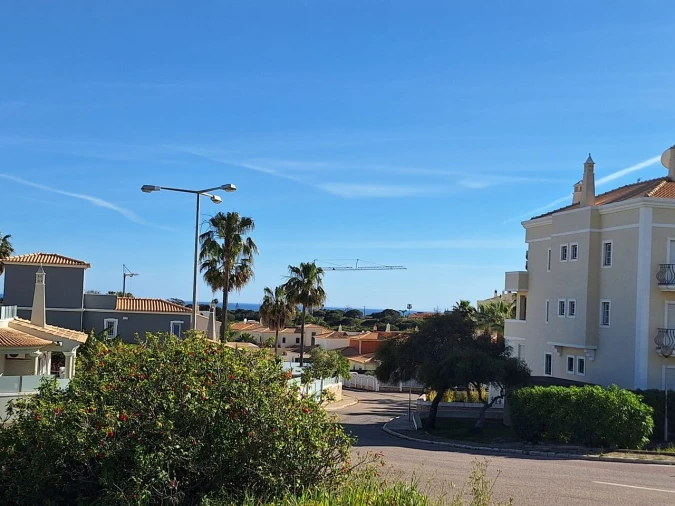 Terreno para Venda em Albufeira e Olhos de Água Foto 7