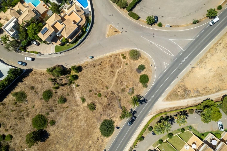 Terreno para Venda em Albufeira e Olhos de Água Foto 39