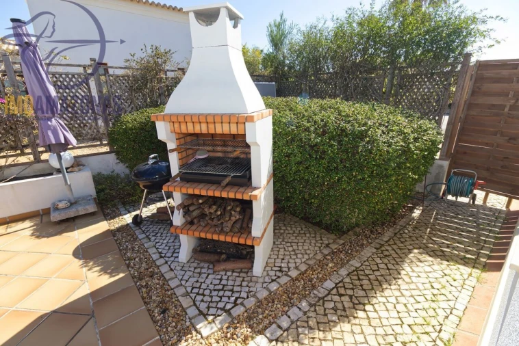 Moradia T3 para Venda em Barão de São Miguel Foto 23