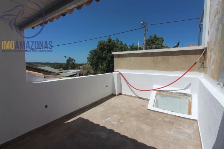 Moradia T4 para Venda em Silves Foto 5