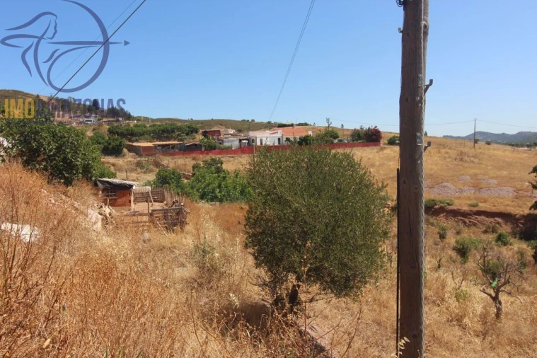 Moradia T4 para Venda em Silves Foto 14