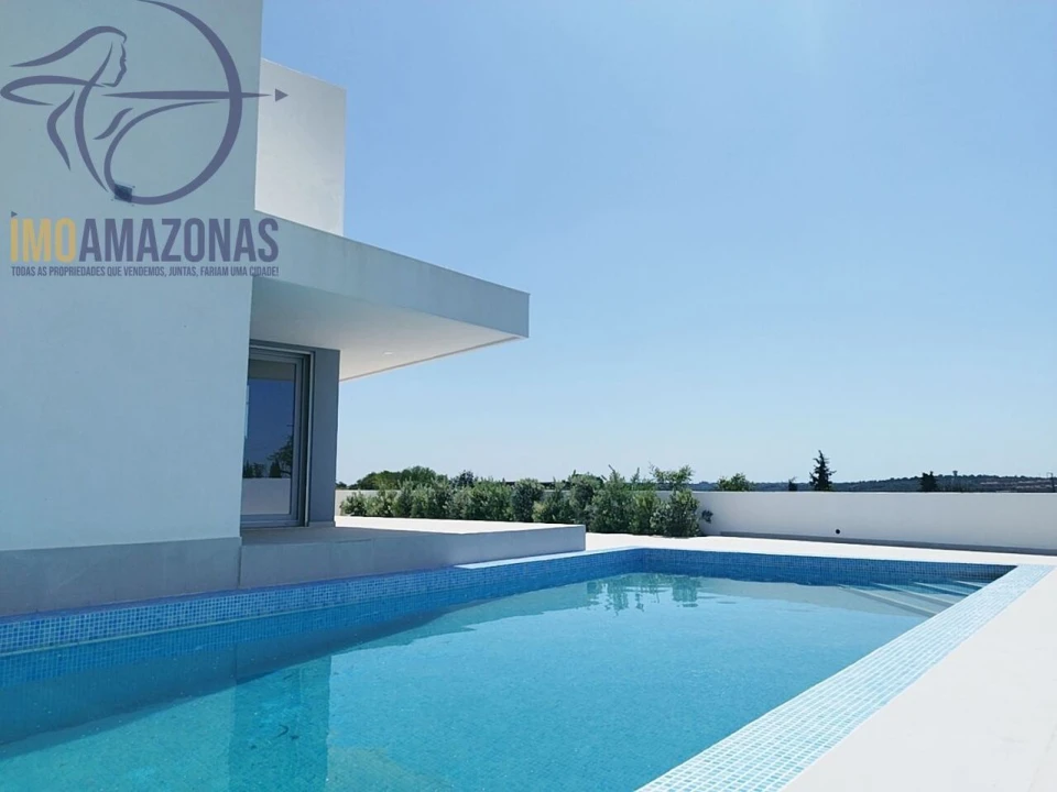 Moradia T3 para Venda em Alcantarilha e Pêra Foto 8