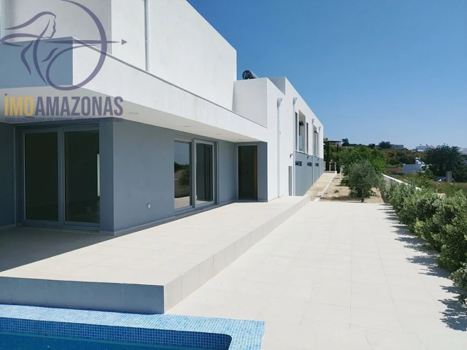 Moradia T3 para Venda em Alcantarilha e Pêra Foto 11