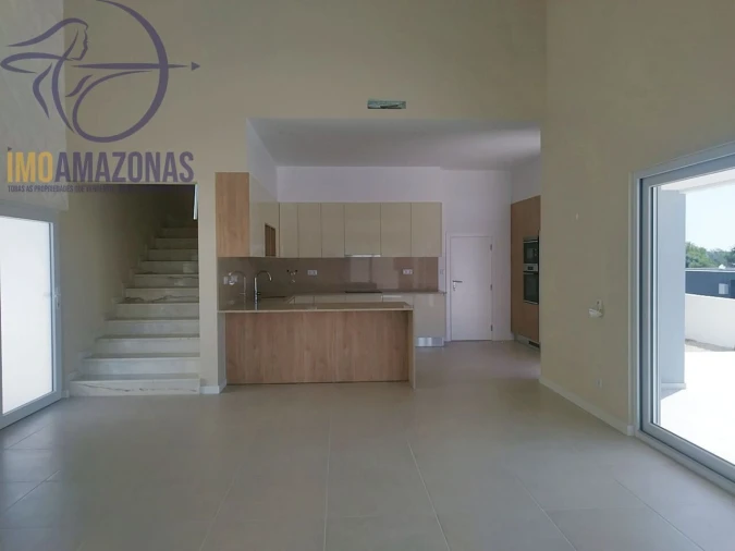 Moradia T3 para Venda em Alcantarilha e Pêra Foto 18