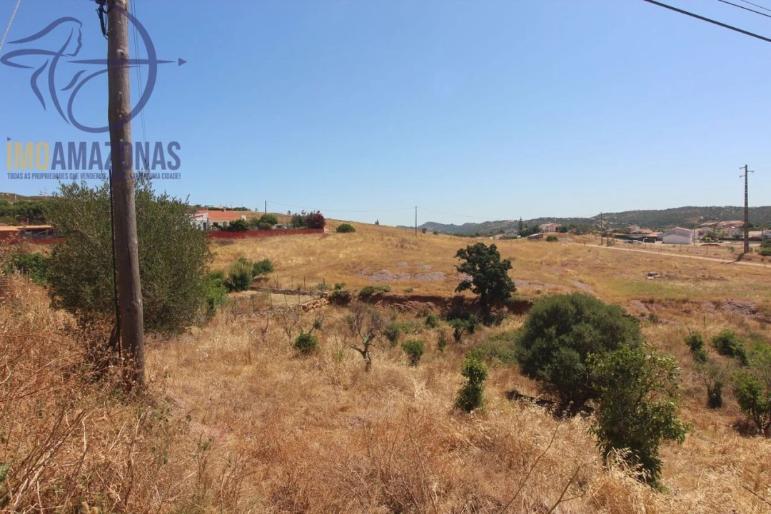 Moradia T2 para Venda em Silves Foto 13