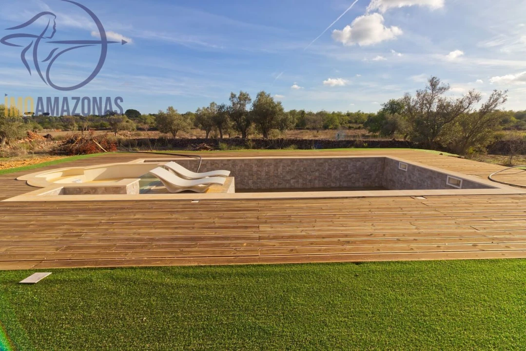 Moradia T3 para Venda em São Bartolomeu de Messines Foto 23