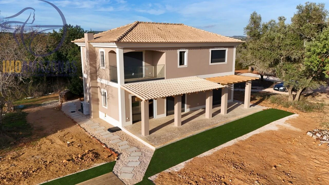 Moradia T3 para Venda em São Bartolomeu de Messines Foto 2