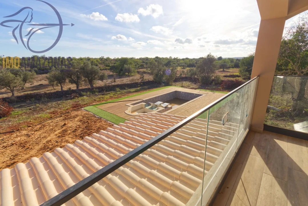 Moradia T3 para Venda em São Bartolomeu de Messines Foto 22