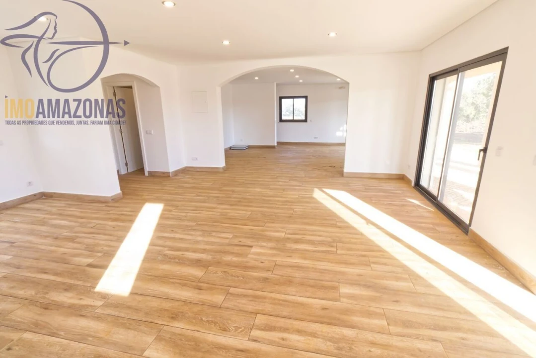 Moradia T3 para Venda em São Bartolomeu de Messines Foto 11