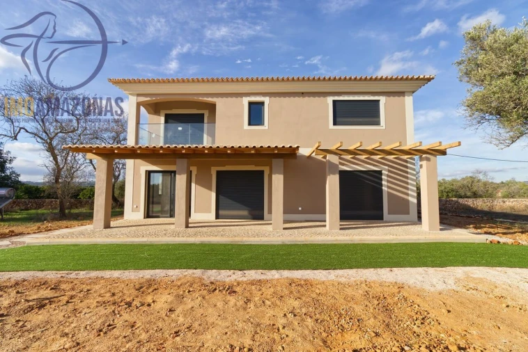 Moradia T3 para Venda em São Bartolomeu de Messines Foto 4