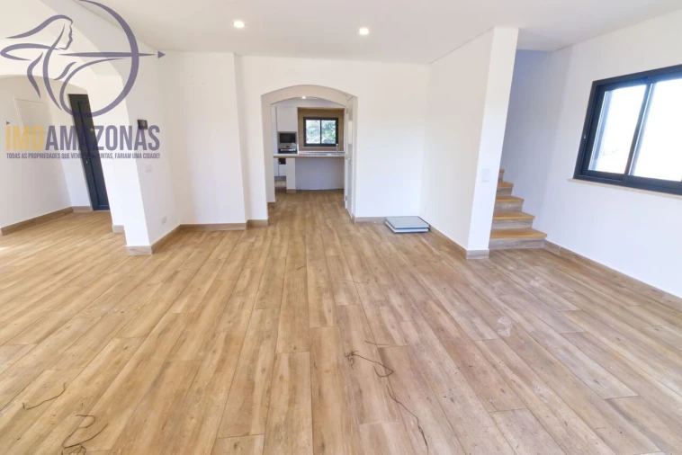 Moradia T3 para Venda em São Bartolomeu de Messines Foto 8