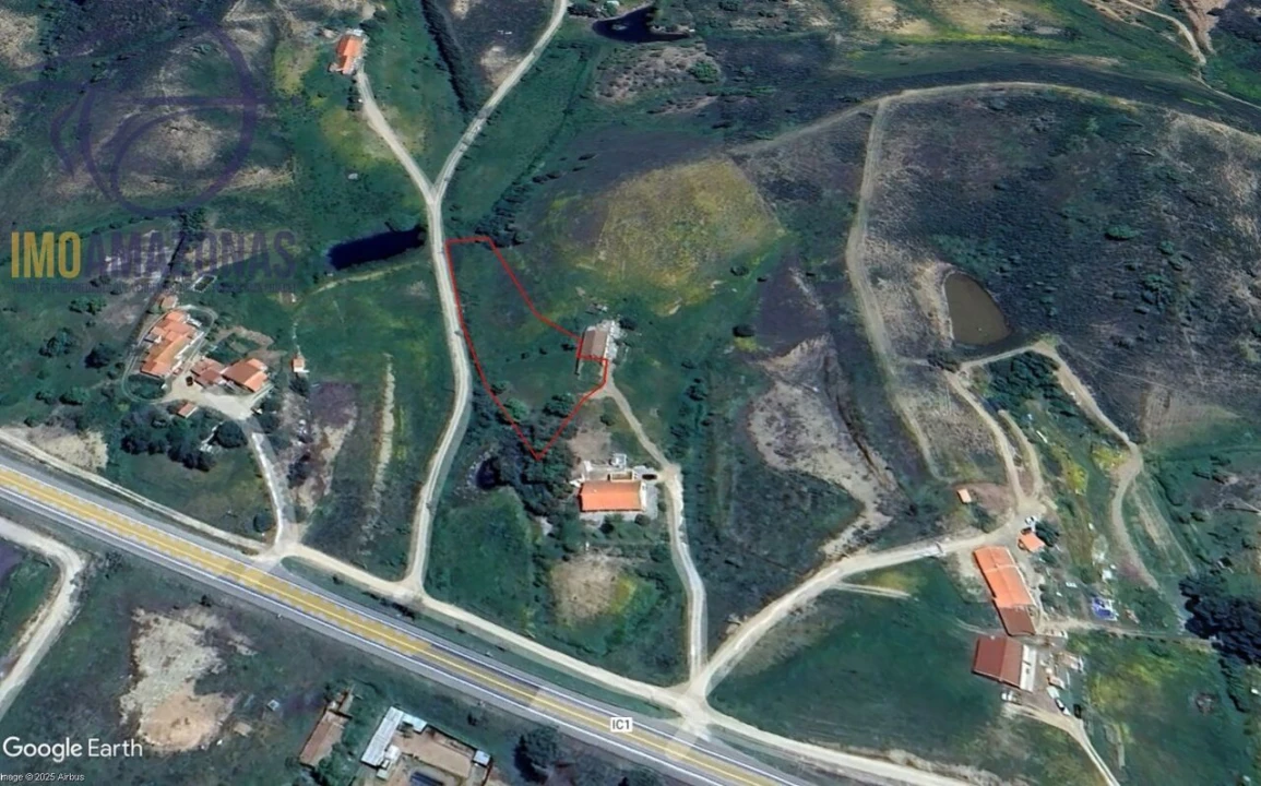 Moradia T3 para Venda em São Marcos da Serra Foto 20