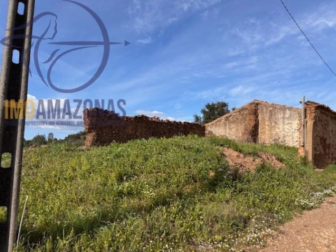 Moradia T3 para Venda em São Marcos da Serra Foto 5