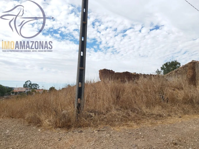 Moradia T3 para Venda em São Marcos da Serra Foto 14