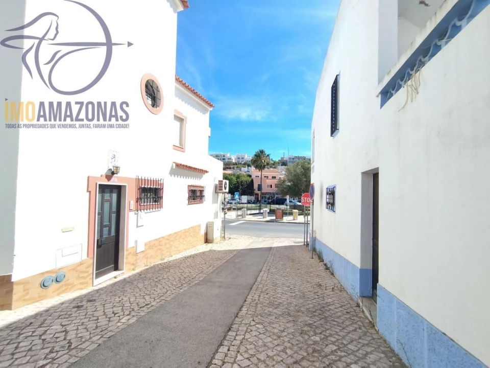 Moradia T2 para Venda em Ferragudo Foto 3