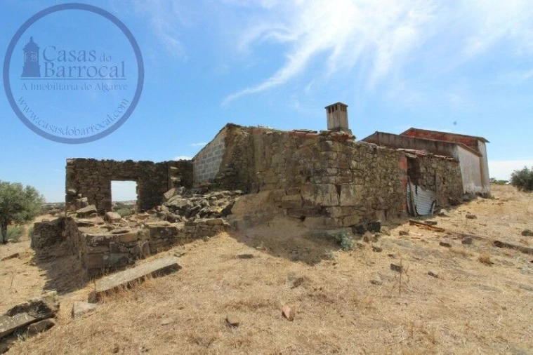 Terreno para Venda em Aldeia dos Fernandes Foto 3