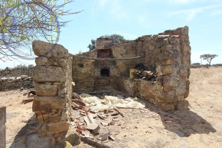 Terreno para Venda em Aldeia dos Fernandes Foto 13