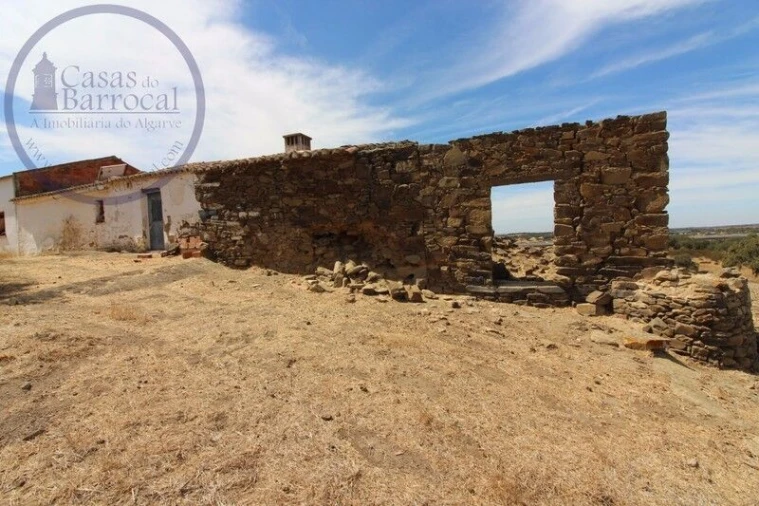Terreno para Venda em Aldeia dos Fernandes Foto 2
