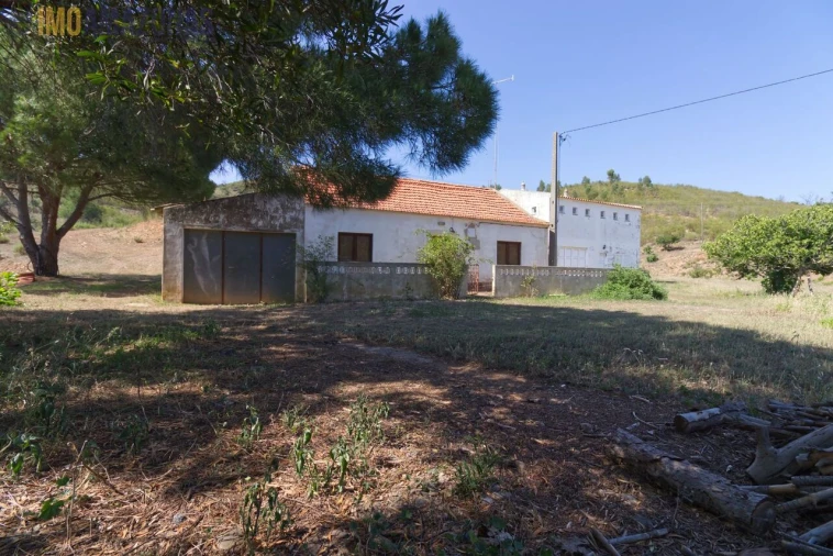 Quinta T3 para Venda em Alferce Foto 2