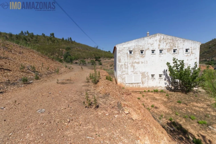 Quinta T3 para Venda em Alferce Foto 7