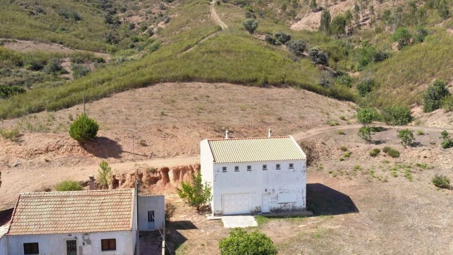 Quinta T3 para Venda em Alferce