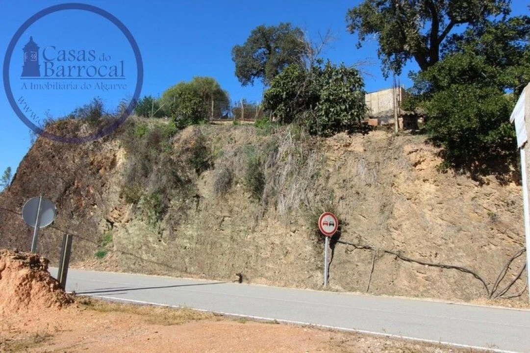 Moradia T2 para Venda em Monchique Foto 2