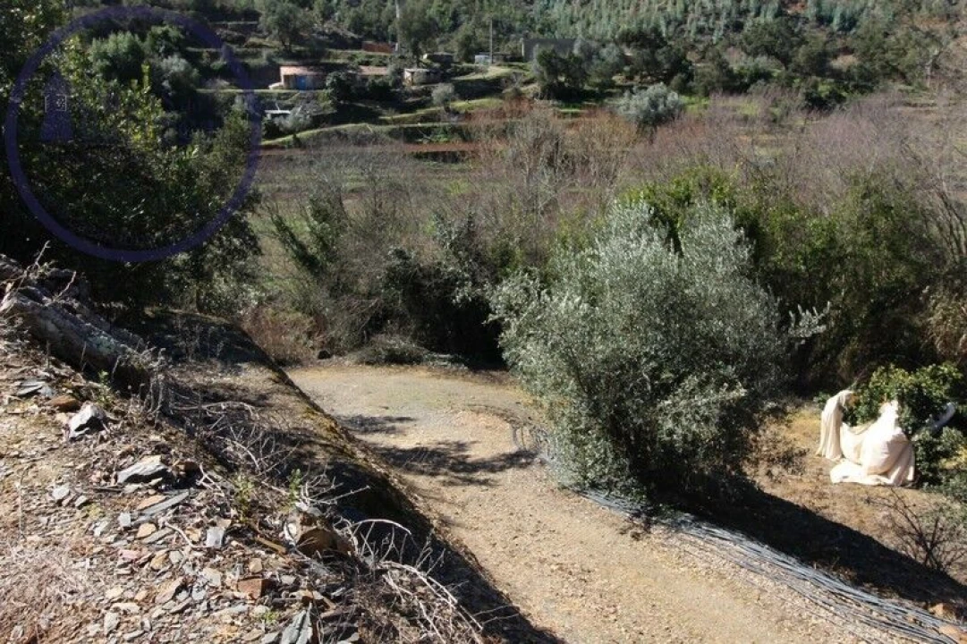 Moradia T2 para Venda em Monchique Foto 14