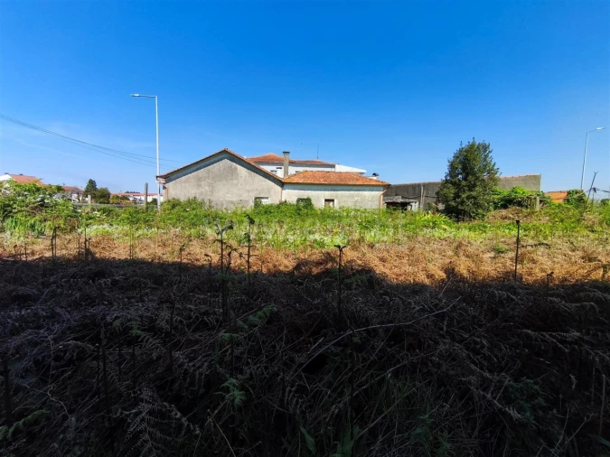 Moradia T2 para Venda em Avintes Foto 8