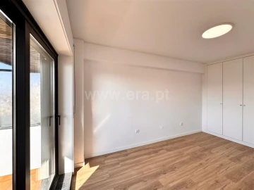 Apartamento T2 para Venda em Paranhos