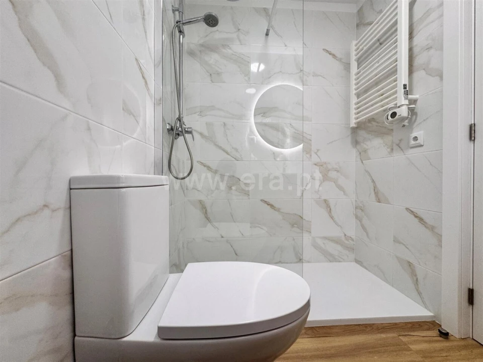 Apartamento T2 para Venda em Paranhos Foto 9