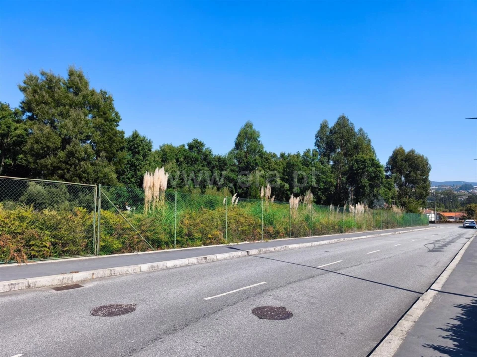 Terreno para Venda em Avintes Foto 7