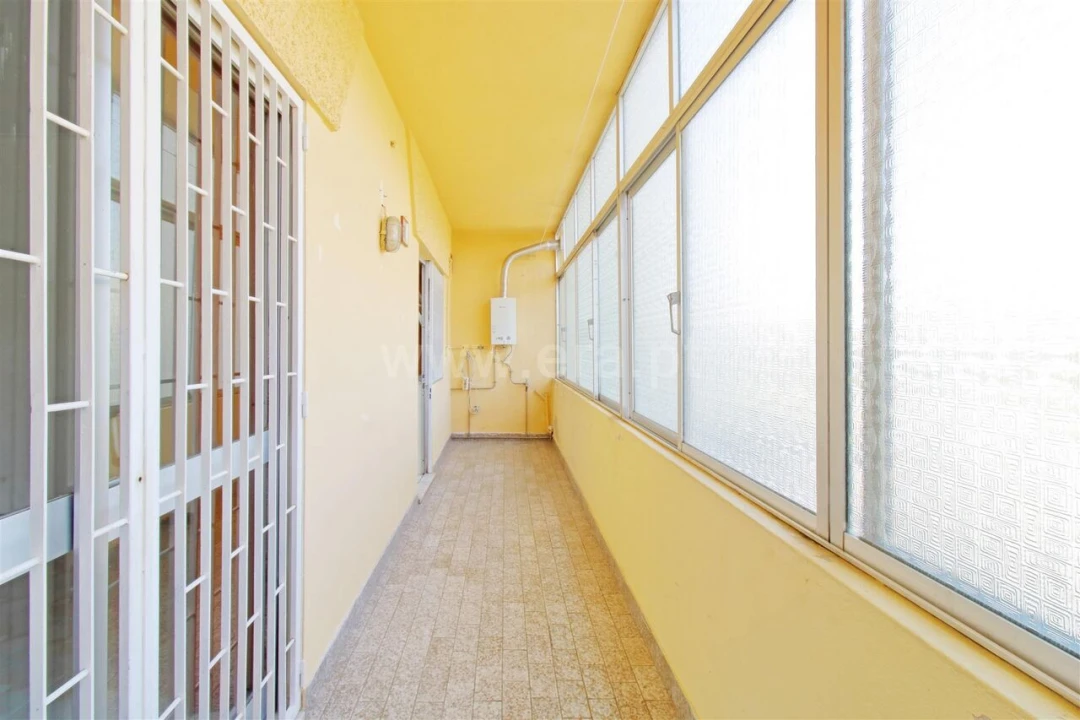 Moradia T2 para Venda em Oliveira do Douro Foto 12