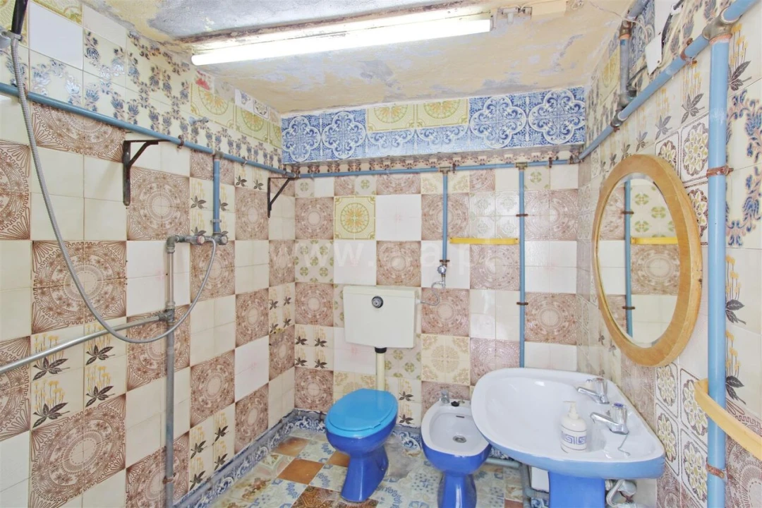 Moradia T2 para Venda em Oliveira do Douro Foto 17