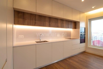 Apartamento T3 para Venda em Oliveira do Douro