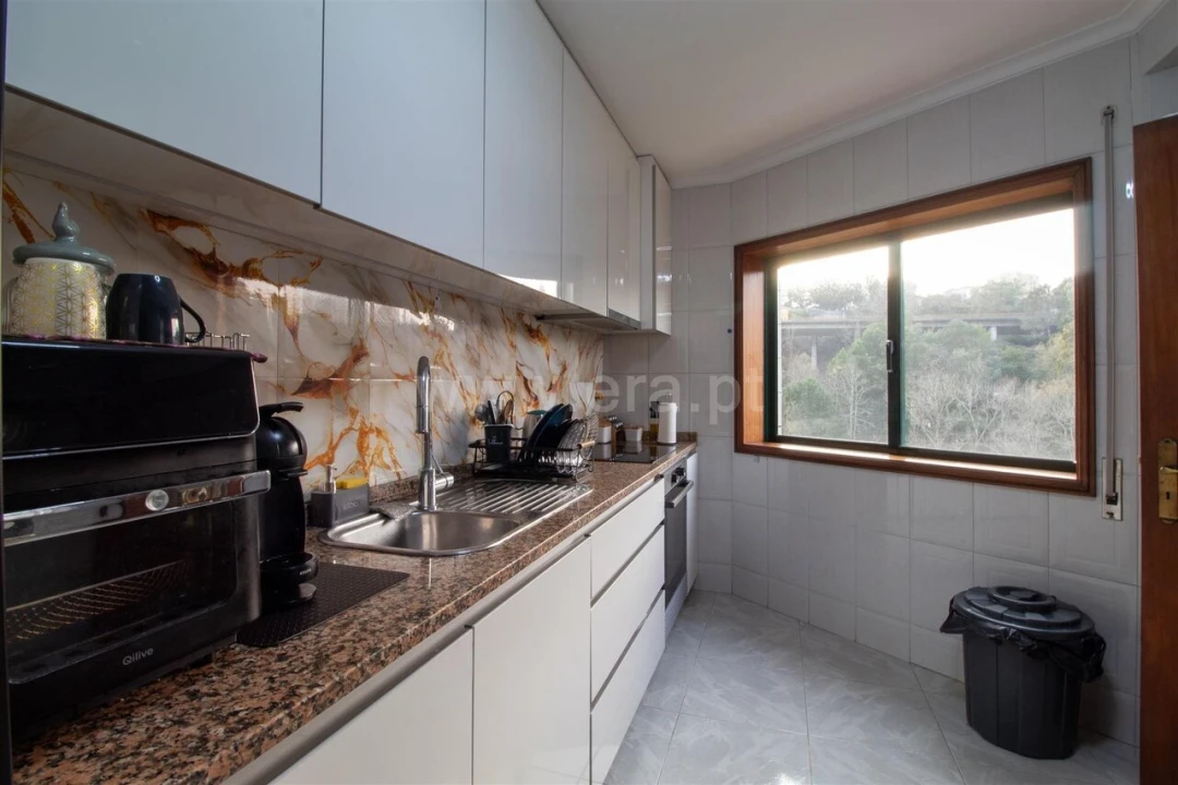 Apartamento T3 para Venda em Avintes Foto 8