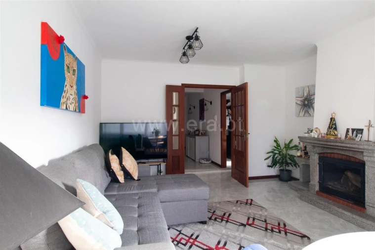Apartamento T3 para Venda em Avintes Foto 3