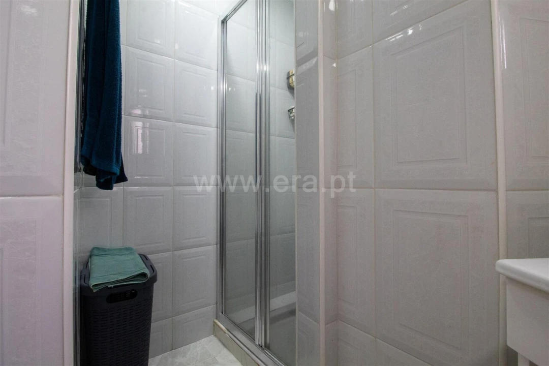 Apartamento T3 para Venda em Avintes Foto 10