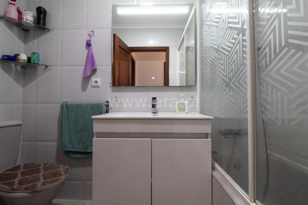 Apartamento T3 para Venda em Avintes Foto 16