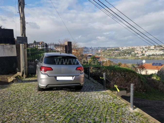 Terreno para Venda em Avintes Foto 8