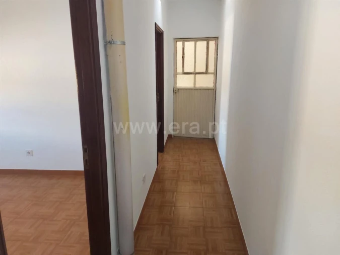 Moradia T3 para Venda em Oliveira do Douro Foto 12