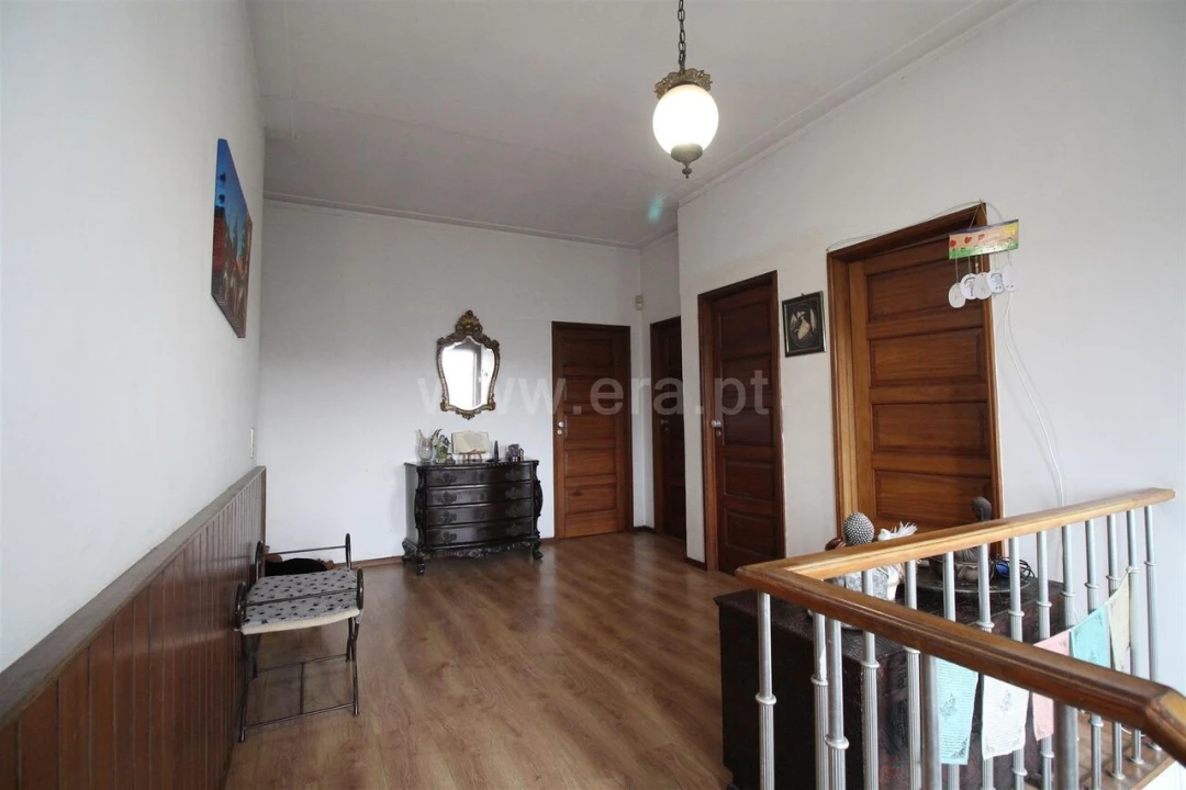 Moradia T6 para Venda em Avintes Foto 10