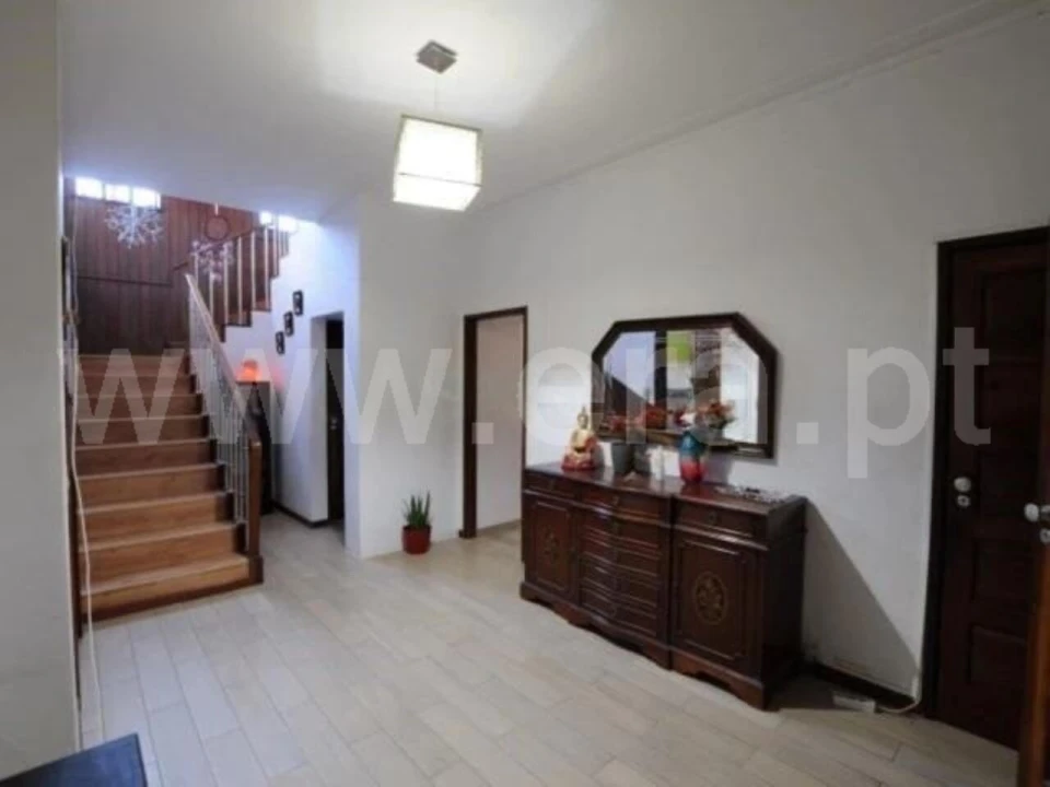 Moradia T6 para Venda em Avintes Foto 6