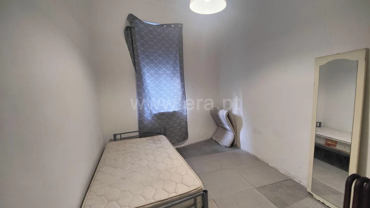 Moradia T2 para Venda em Paranhos Foto 7