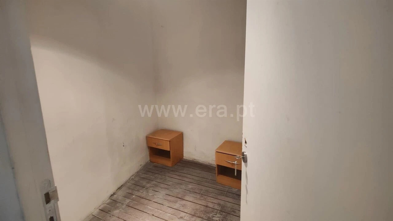Moradia T2 para Venda em Paranhos Foto 5