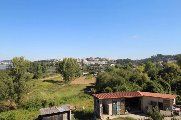 Terreno para Venda em Avintes Foto 6