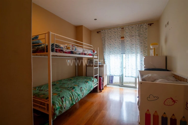 Moradia T3 para Venda em Oliveira do Douro Foto 9