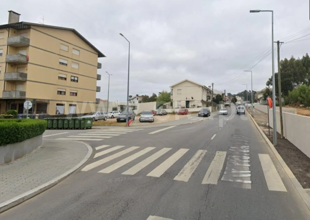Terreno para Venda em Vilar de Andorinho Foto 4