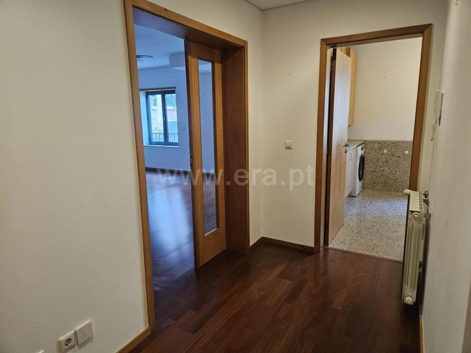 Apartamento T2 para Venda em Oliveira do Douro Foto 13