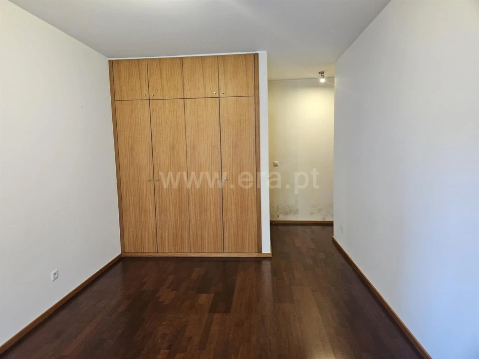 Apartamento T2 para Venda em Oliveira do Douro Foto 11