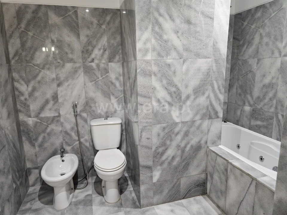 Apartamento T2 para Venda em Oliveira do Douro Foto 16